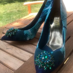RARE Ted Baker Jeweled Pumps